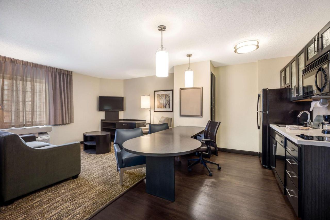 Sonesta Simply Suites Oklahoma City Airport Kültér fotó