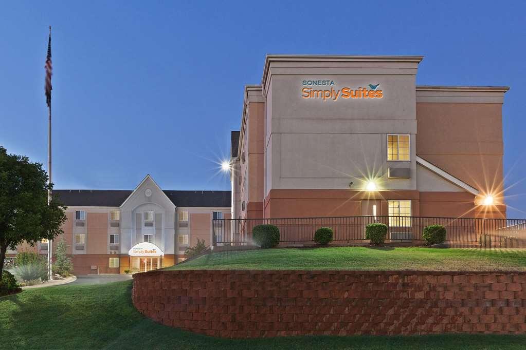 Sonesta Simply Suites Oklahoma City Airport Kültér fotó