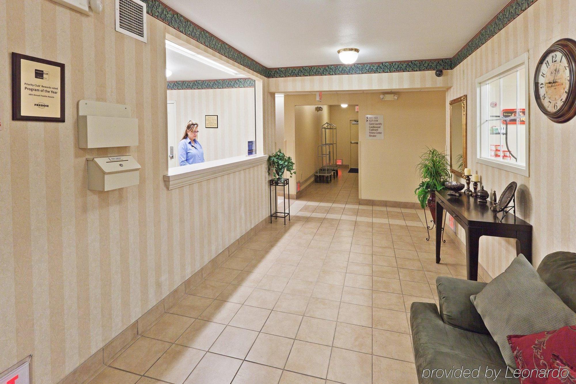 Sonesta Simply Suites Oklahoma City Airport Beltér fotó